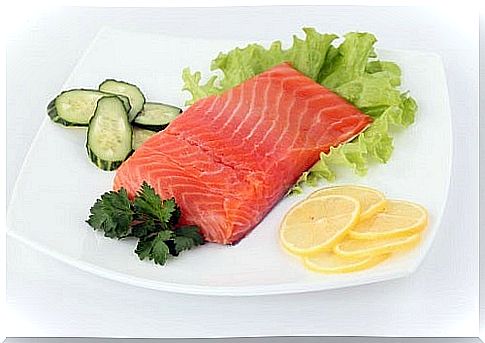 Salmon on the list of foods that prolong life