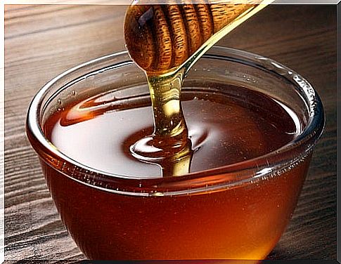 Honey on the list of foods that prolong life