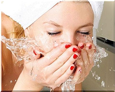 You need to wash your face to get rid of acne and blackheads