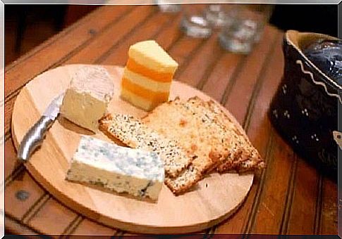 Cheese helps you lose weight through diet