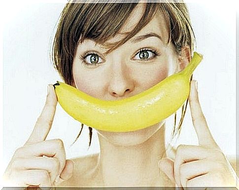 Banana is recommended for exfoliating the skin