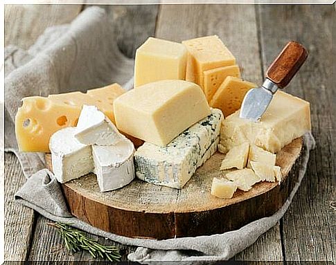 Cheese keeps hypotension under control