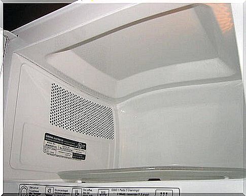 Hidden dangers to which the microwave oven exposes us