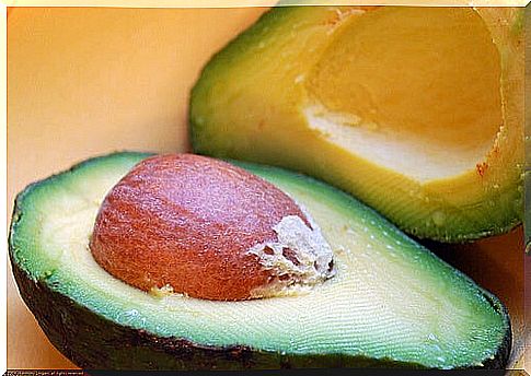 It is beneficial to eat more avocado and even its kernels