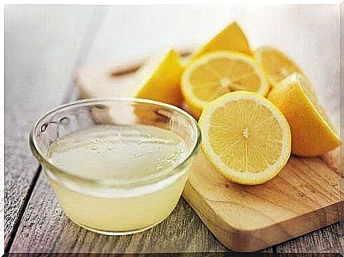 Fresh lemon juice