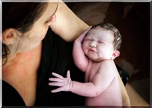 Risks and benefits of lotus birth