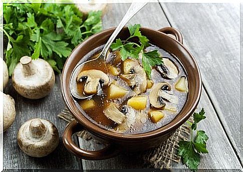 The soup may also contain mushrooms