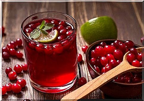 Cranberry juice treats fungal vaginal infections