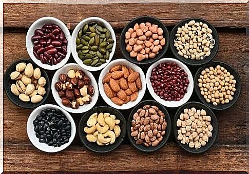 Bowls with various grains